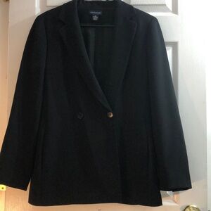 Ann Taylor Classic Black Buttoned Blazer Like New Size 12